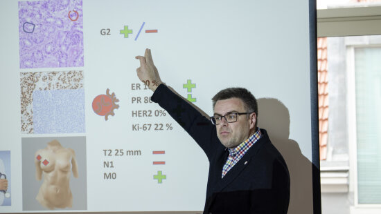 Genomické testování pomůže lékařům při stanovení správného postupu léčby u pacientek s rakovinou prsu